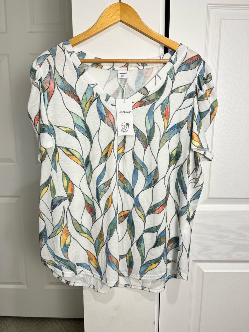 Women’s Short Sleeve Tunic Shirt Artsy Spring Summer Size 2XL Stain-glass